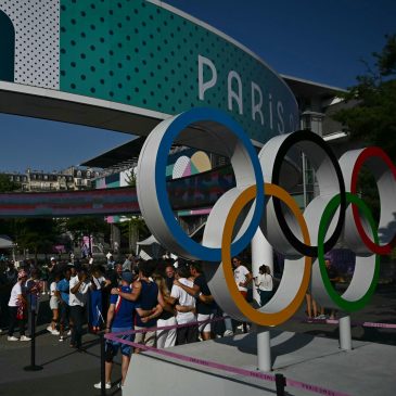 Olympic Travel Planning for Smart Sports Tourists